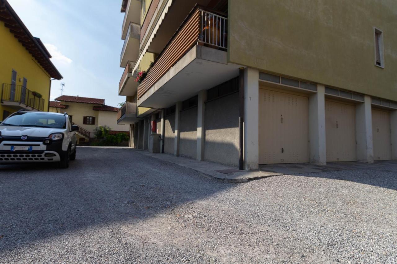 Mamma Ciccia Holiday Home - Casa Imperia Мандельо дел Ларио Екстериор снимка