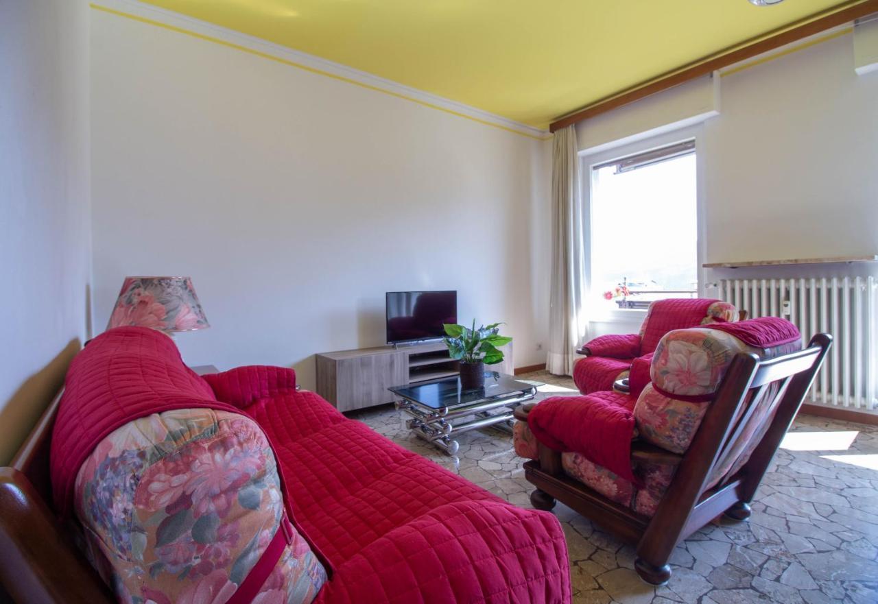 Mamma Ciccia Holiday Home - Casa Imperia Мандельо дел Ларио Екстериор снимка