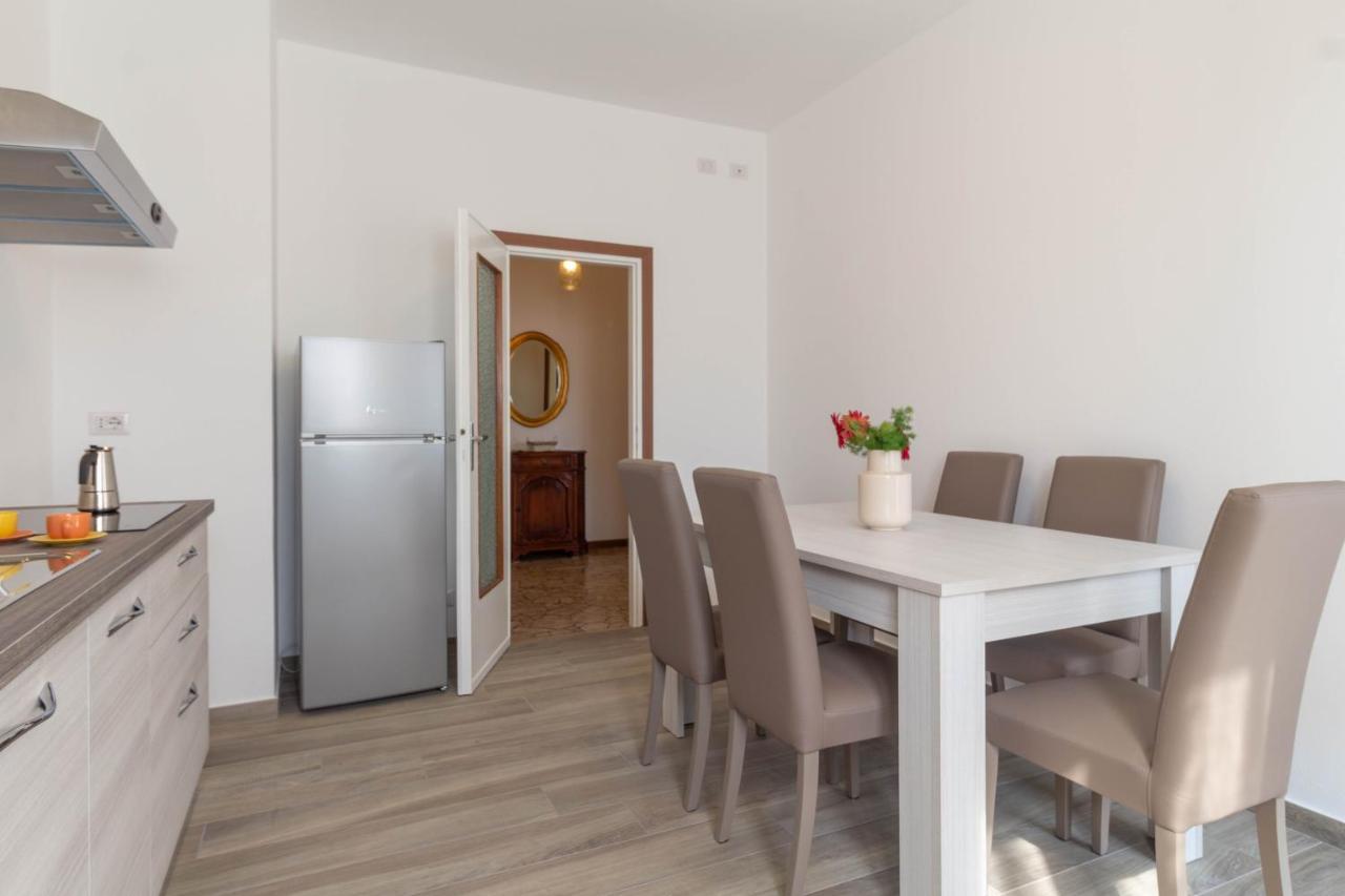 Mamma Ciccia Holiday Home - Casa Imperia Мандельо дел Ларио Екстериор снимка
