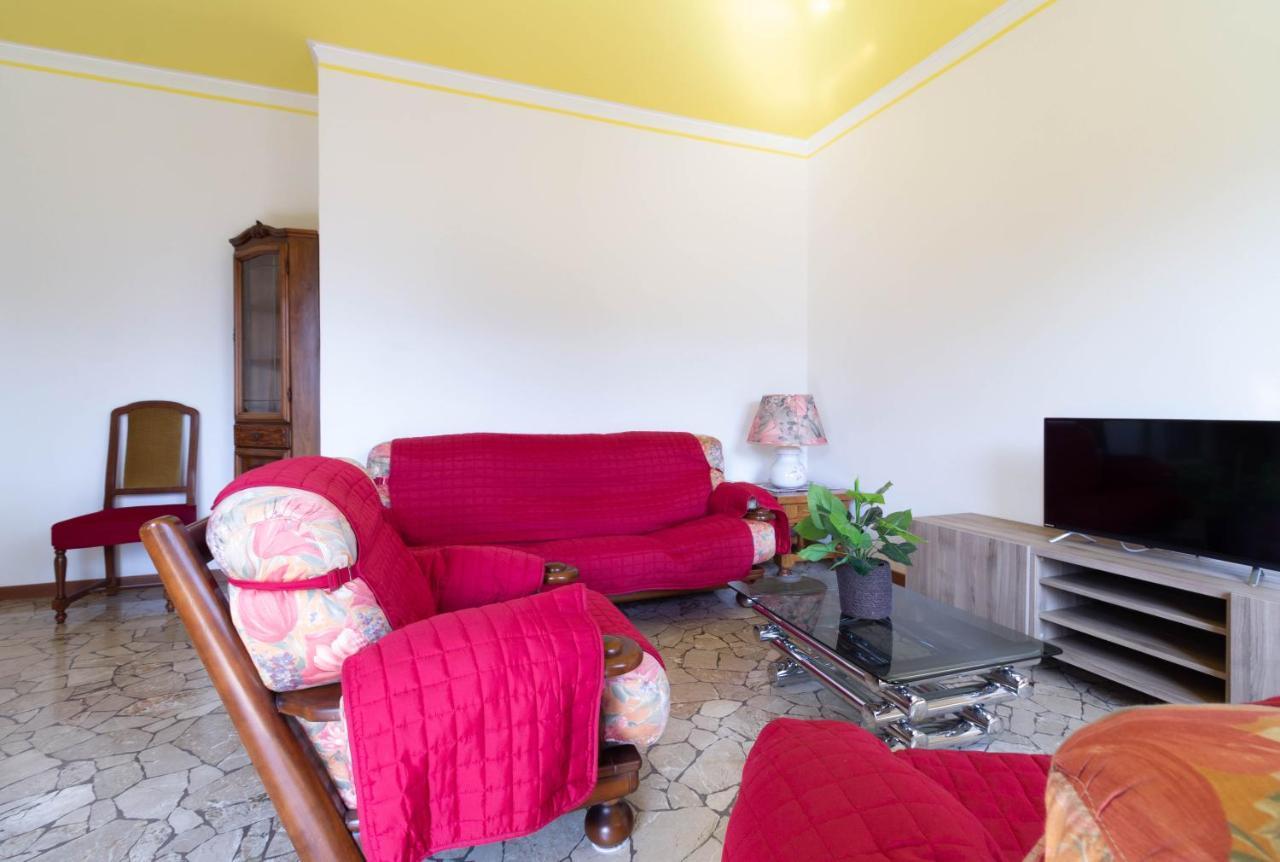 Mamma Ciccia Holiday Home - Casa Imperia Мандельо дел Ларио Екстериор снимка