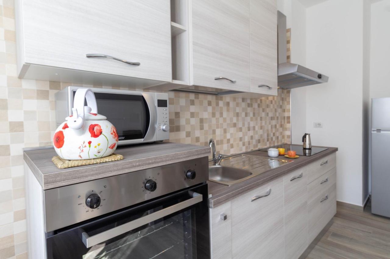 Mamma Ciccia Holiday Home - Casa Imperia Мандельо дел Ларио Екстериор снимка